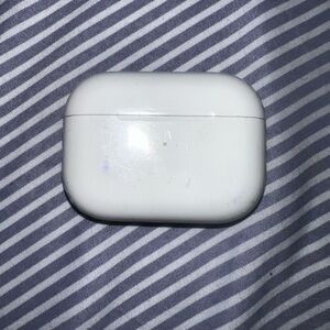 Apple White Earbud Headphones